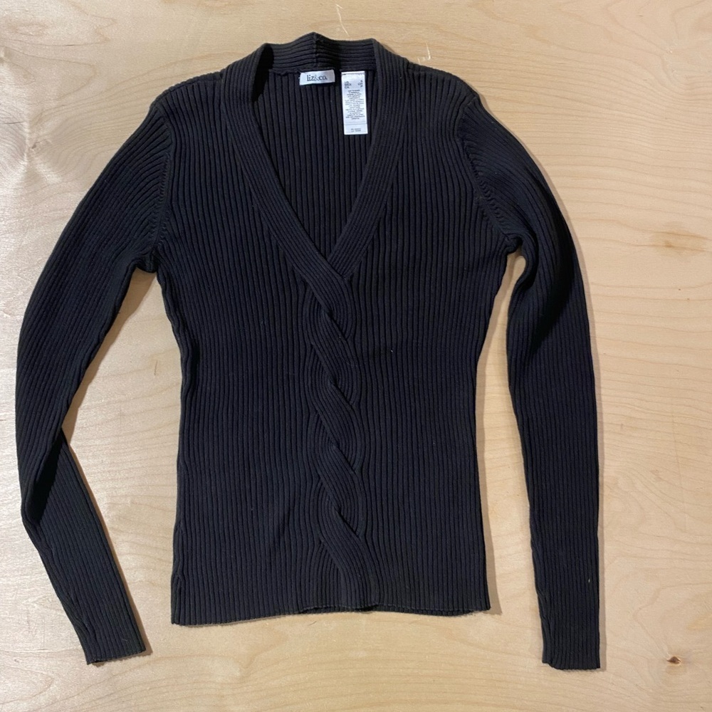 liz & co. Black Ribbed V-Neck Cable-Front Sweater Small (QU)